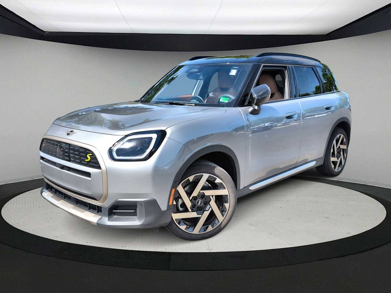 Used 2025 MINI Cooper Countryman SE