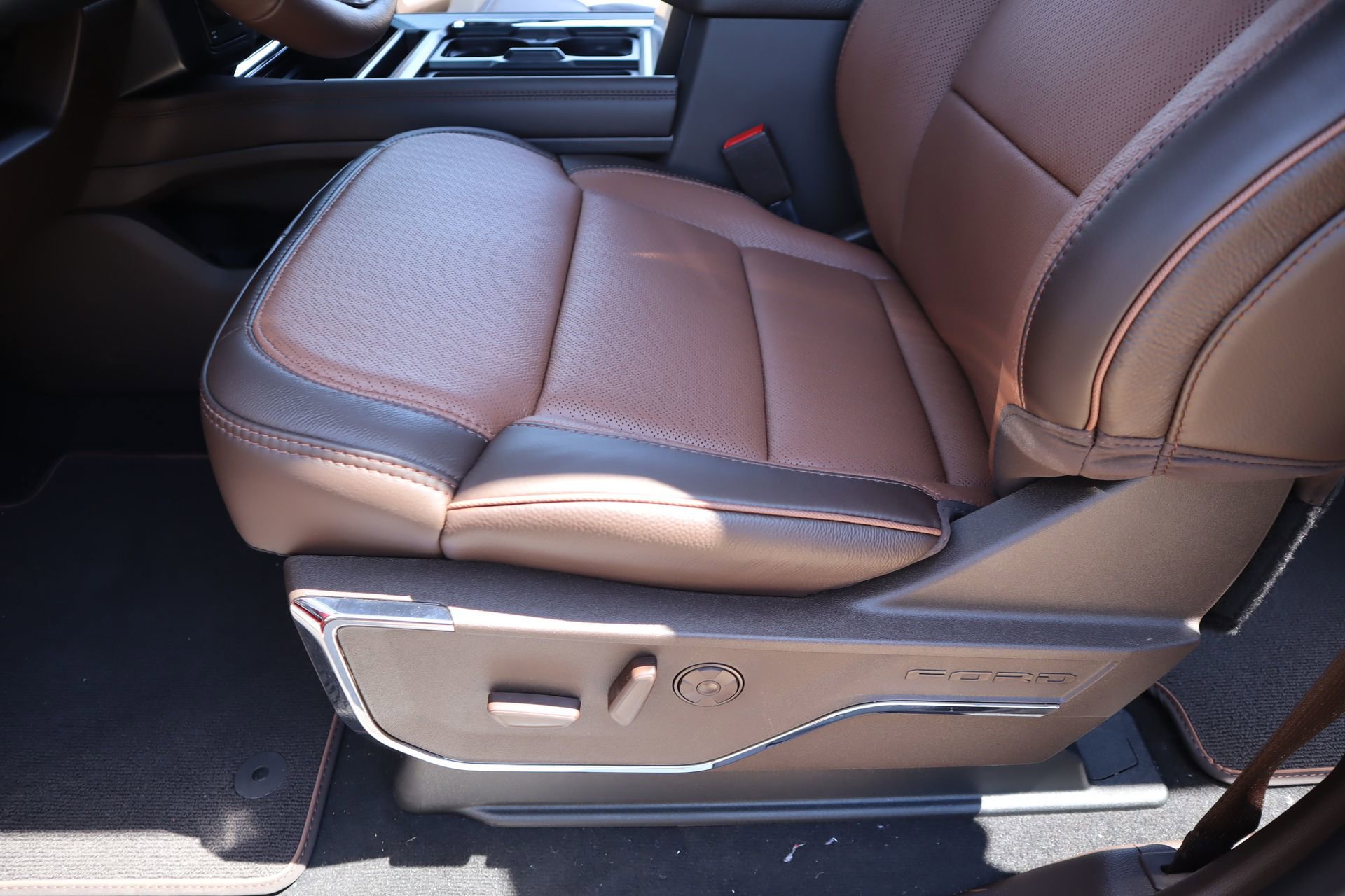 New 2026 Ford F250 King Ranch image 13