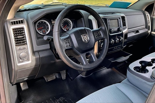 Used 2014 RAM 1500 Classic SLT AWD/4WD image 17