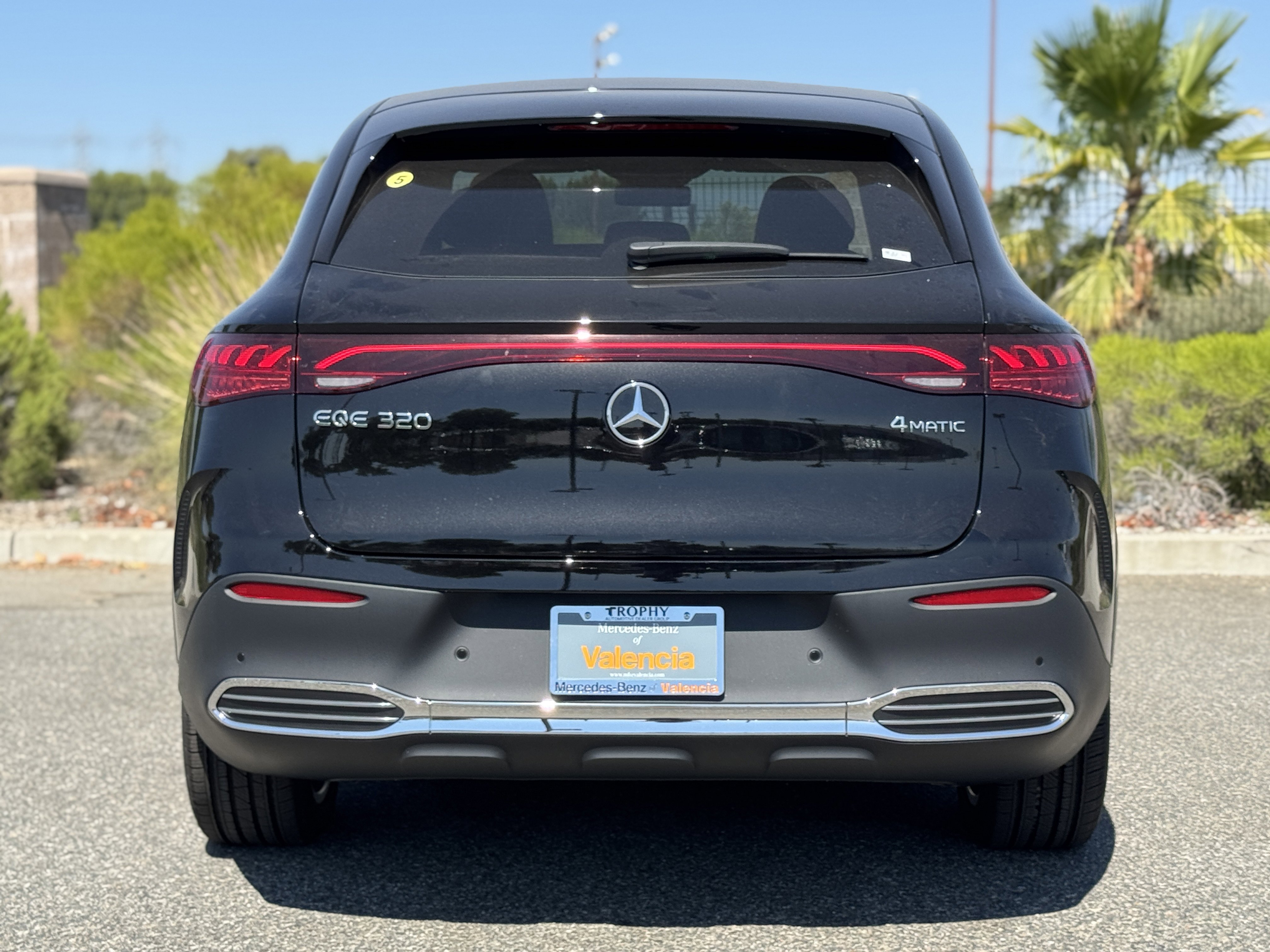 New 2026 Mercedes-Benz EQE 320 4MATIC SUV image 10