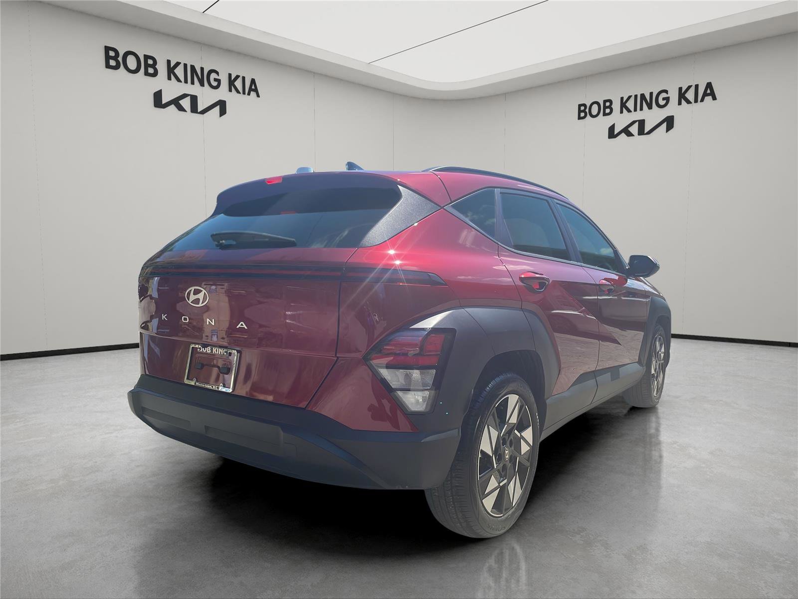 Used 2024 Hyundai Kona SEL image 5