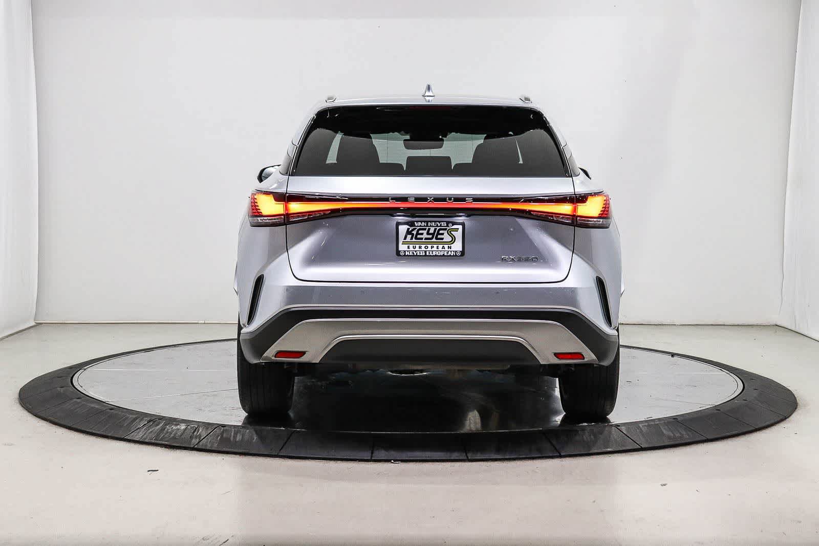 Used 2024 Lexus RX 350 Premium Plus w/ Accessory Package (Z1) FWD image 3
