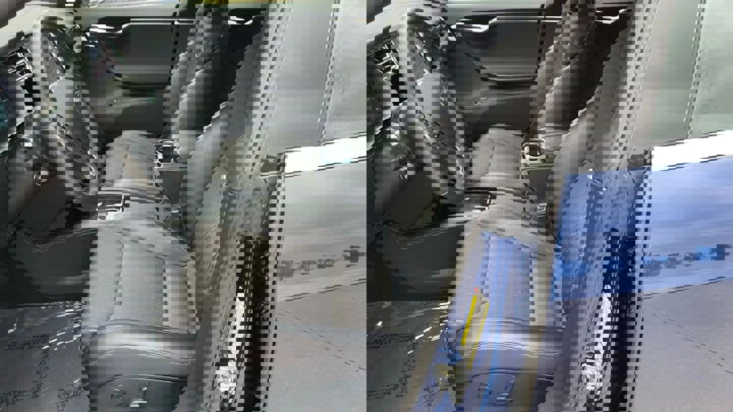 Used 2017 Tesla Model S 75 image 10