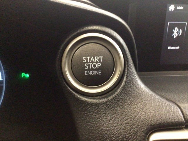Used 2020 Lexus IS 300 F Sport w/ F Sport Package RWD image 11