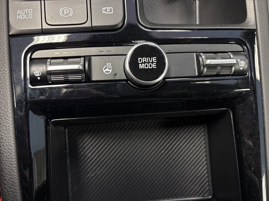 Used 2025 Kia K5 GT-Line AWD/4WD image 32