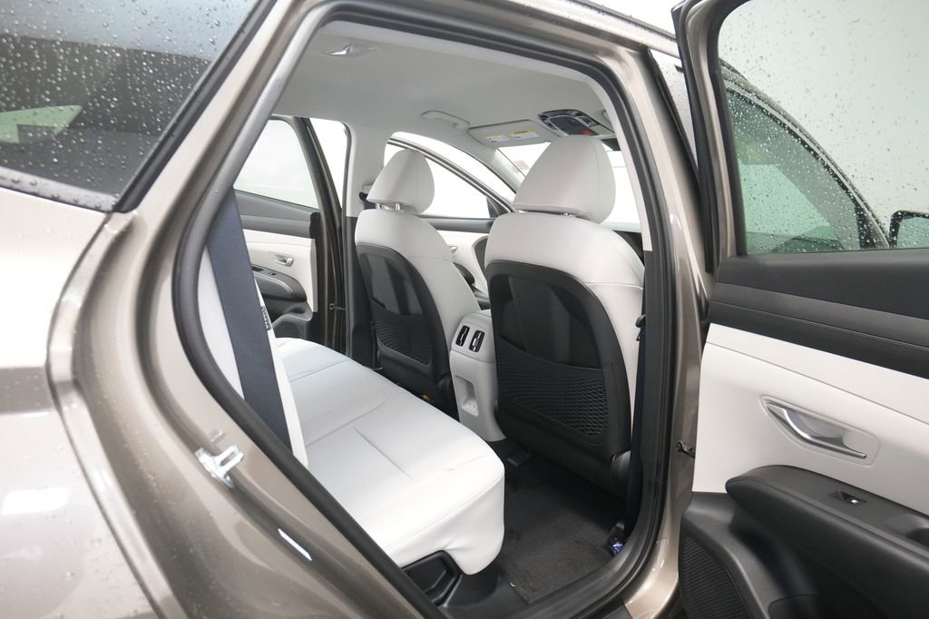 New 2026 Hyundai Tucson SEL image 24