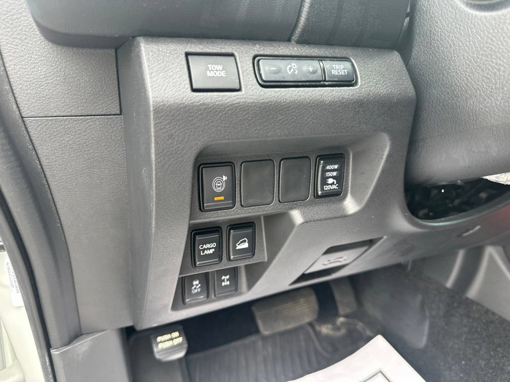 Used 2024 Nissan Frontier PRO-4X w/ Pro Convenience Package AWD/4WD image 17
