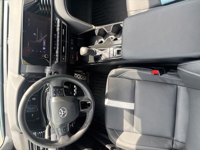 Used 2026 Toyota Camry SE w/ Convenience Package AWD/4WD image 29