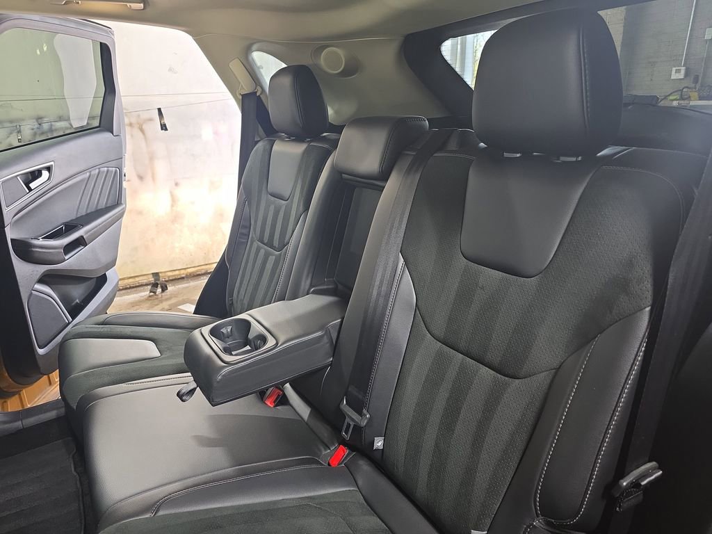 Used 2016 Ford Edge Sport w/ Canadian Touring Package AWD/4WD image 14