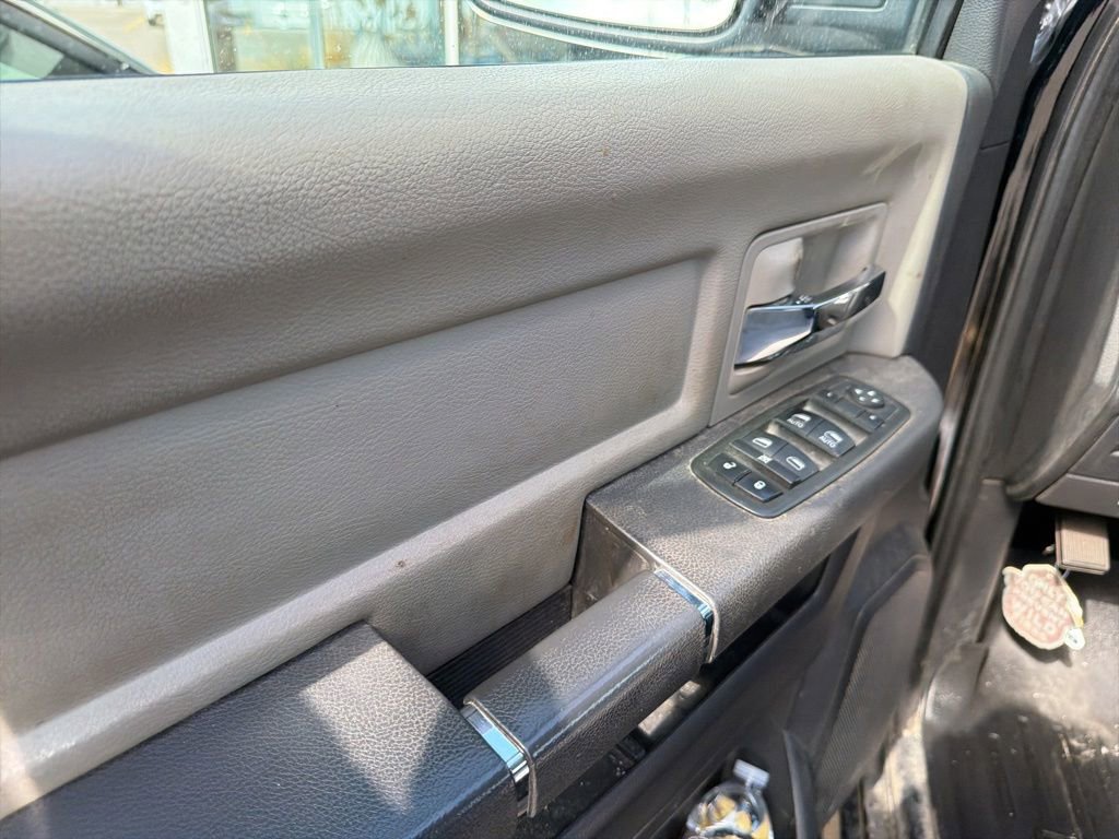 Used 2012 RAM 1500 Big Horn w/ Remote Start & Security Group AWD/4WD image 12