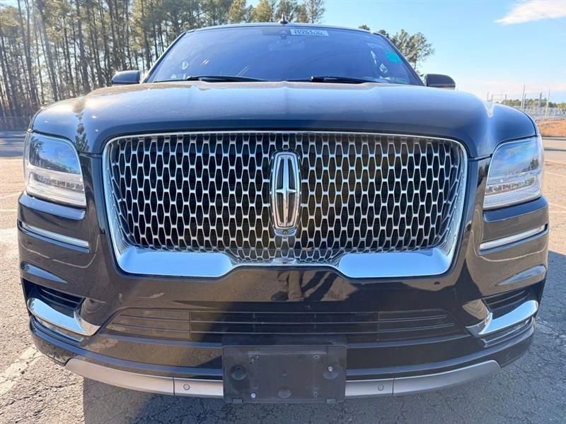 Used 2018 Lincoln Navigator Reserve w/ Technology Package image 8