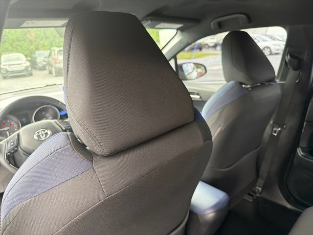 Used 2021 Toyota C-HR XLE FWD image 18