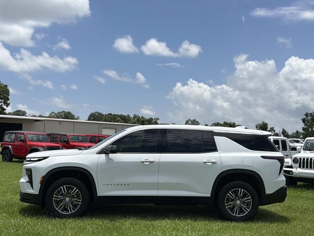 Used 2024 Chevrolet Traverse LS AWD/4WD image 12
