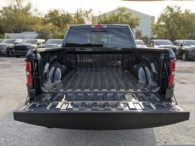 New 2026 RAM 1500 Express AWD/4WD image 12