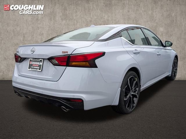 New 2025 Nissan Altima 2.5 SR w/ SR Premium Package image 8
