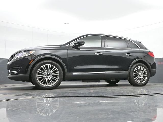 Used 2018 Lincoln MKX Reserve w/ Driver Assistance Package FWD image 16
