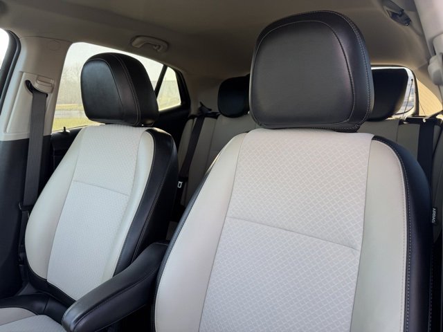 Used 2020 Buick Encore Preferred w/ Safety Package image 10