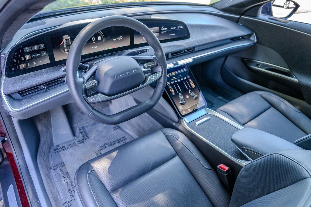 Used 2024 Lucid Air Touring AWD/4WD image 4