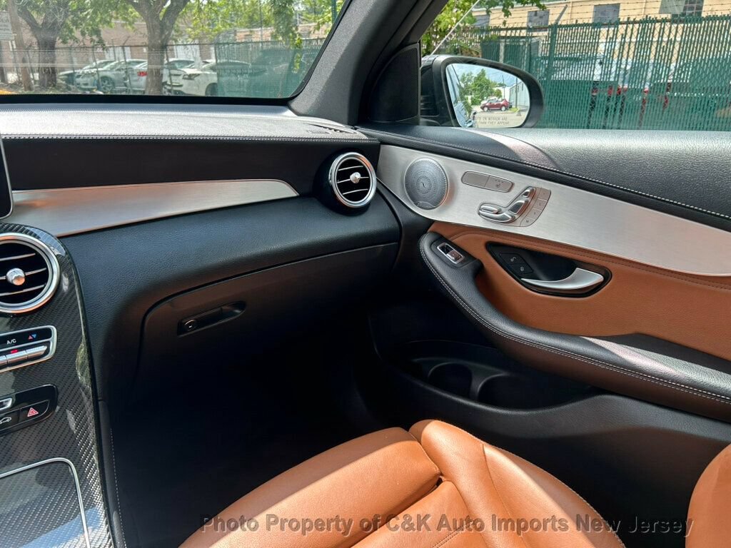 Used 2019 Mercedes-Benz GLC 43 AMG 4MATIC image 41