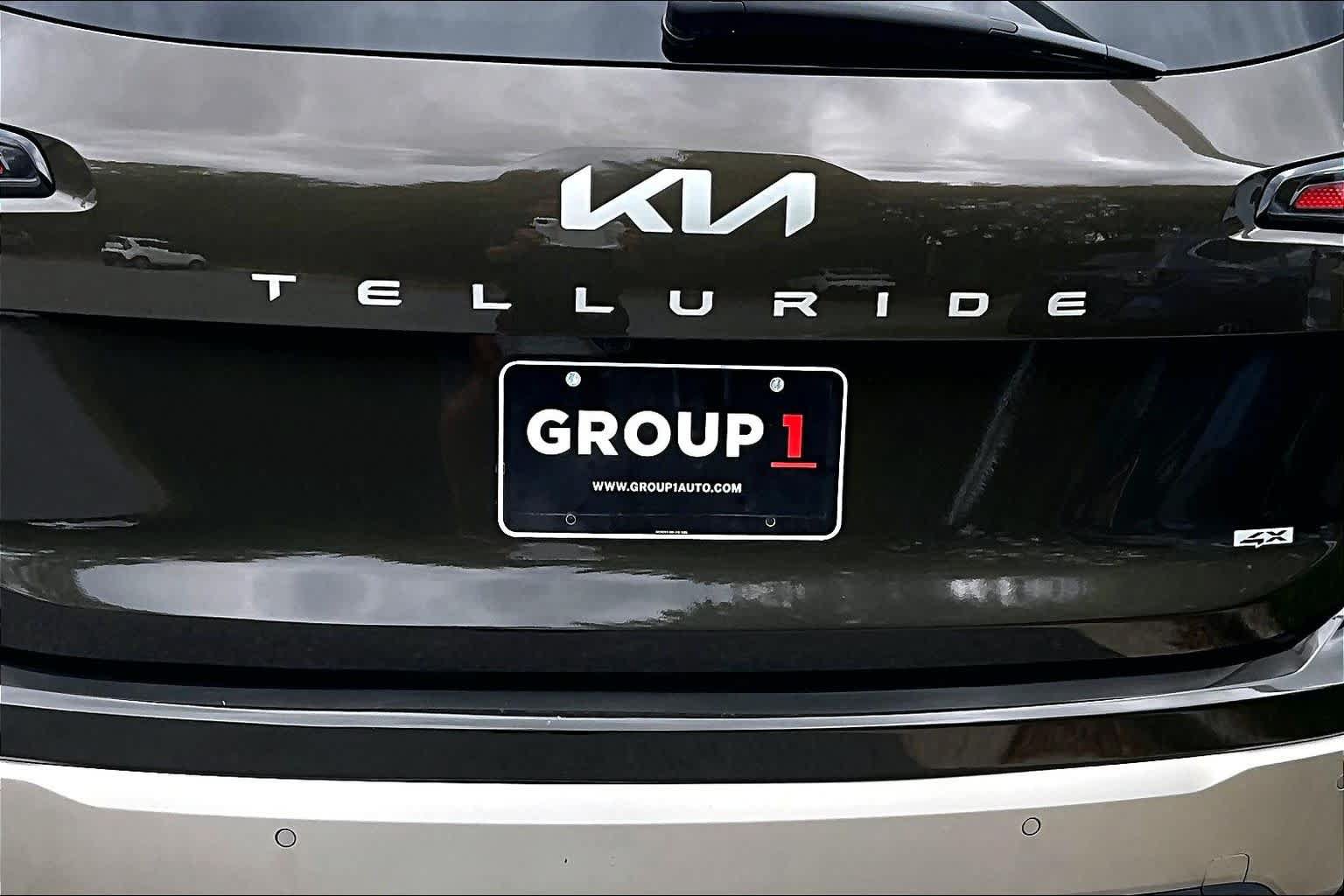 Used 2024 Kia Telluride EX AWD/4WD image 10