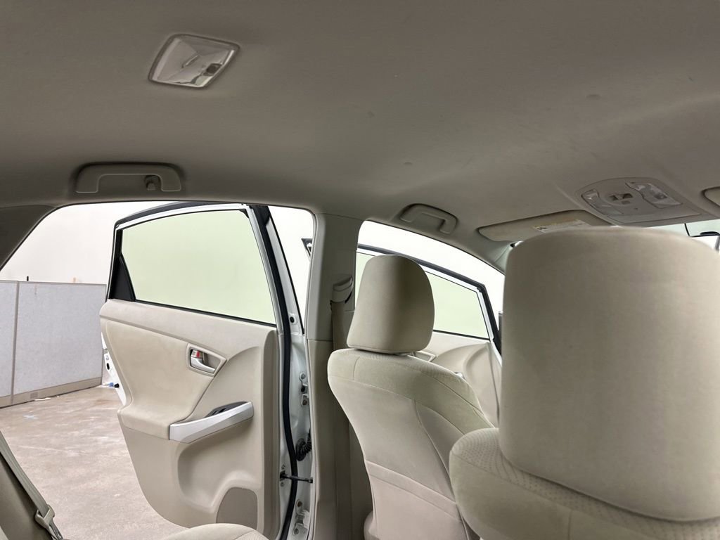 Used 2014 Toyota Prius Two image 21
