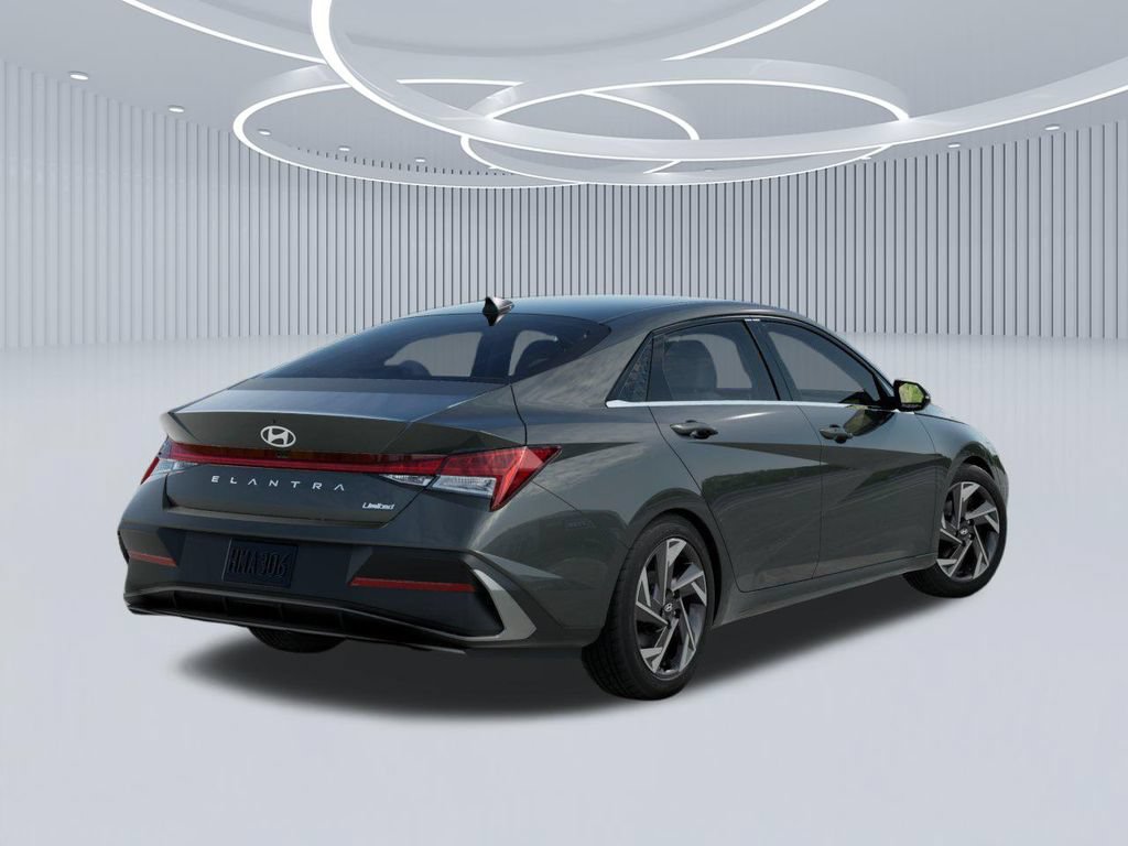 New 2026 Hyundai Elantra Limited FWD image 4