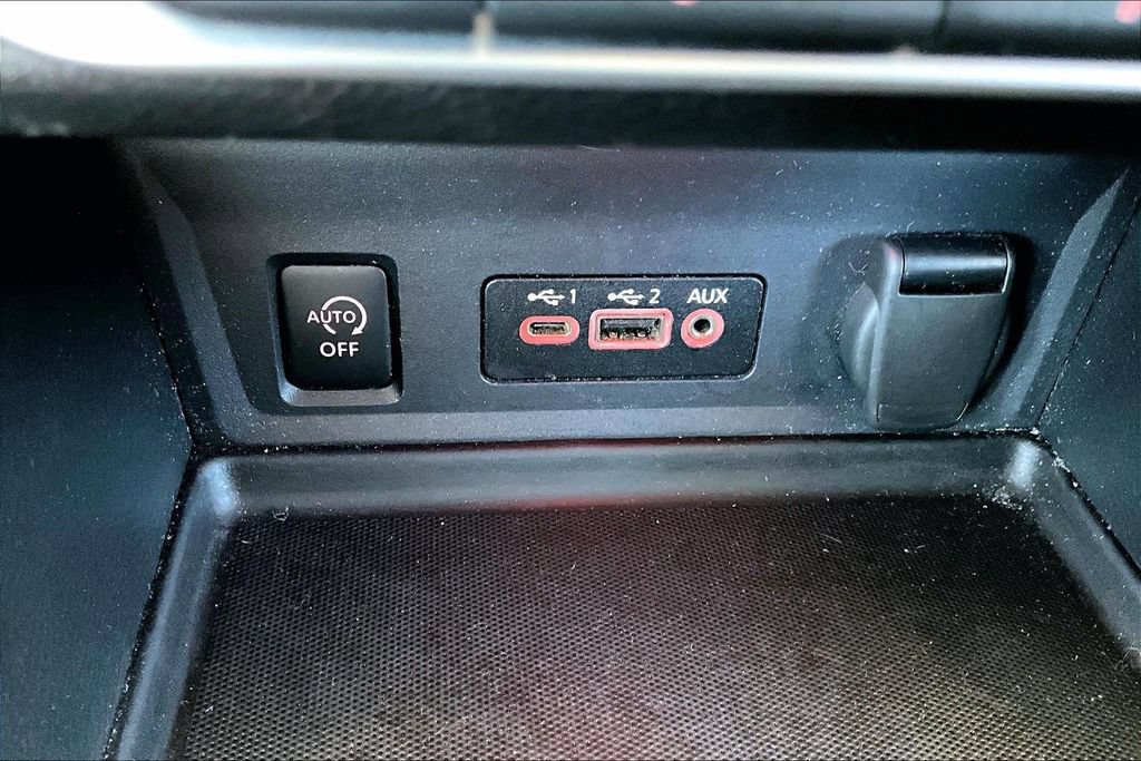 Used 2024 Nissan Sentra SV FWD image 15