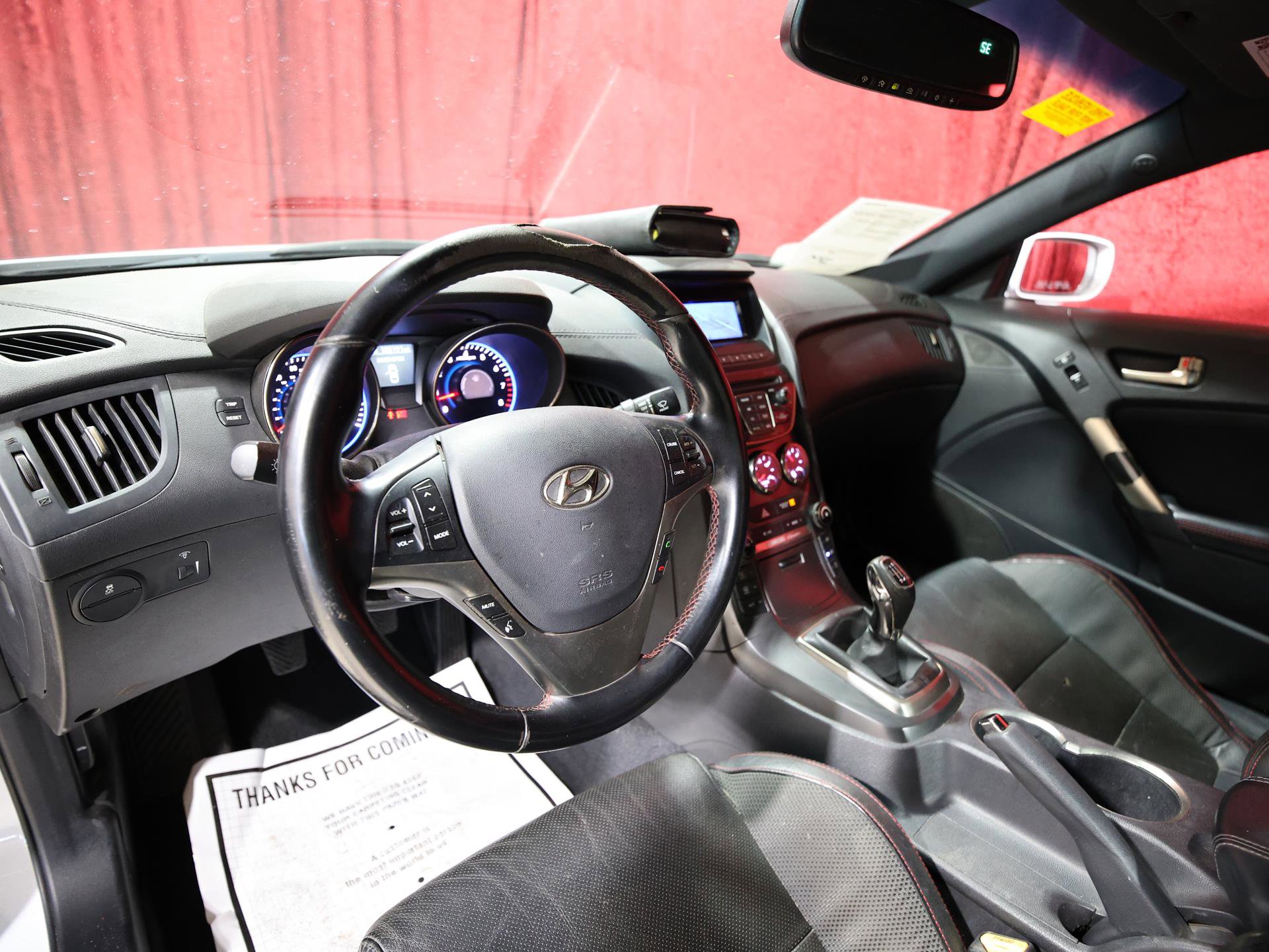 Used 2014 Hyundai Genesis 3.8 image 12
