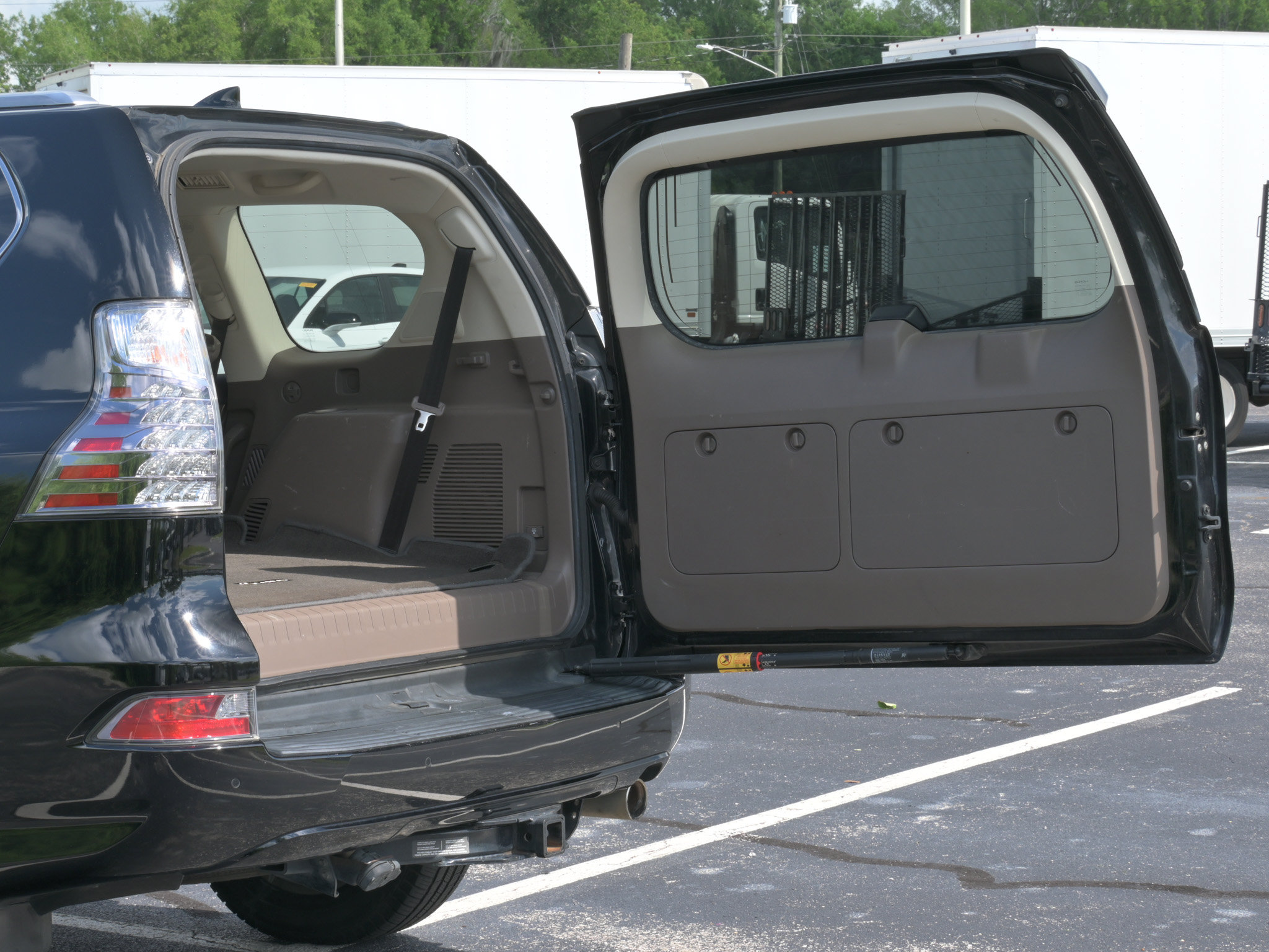 Used 2017 Lexus GX 460 Luxury AWD/4WD image 36