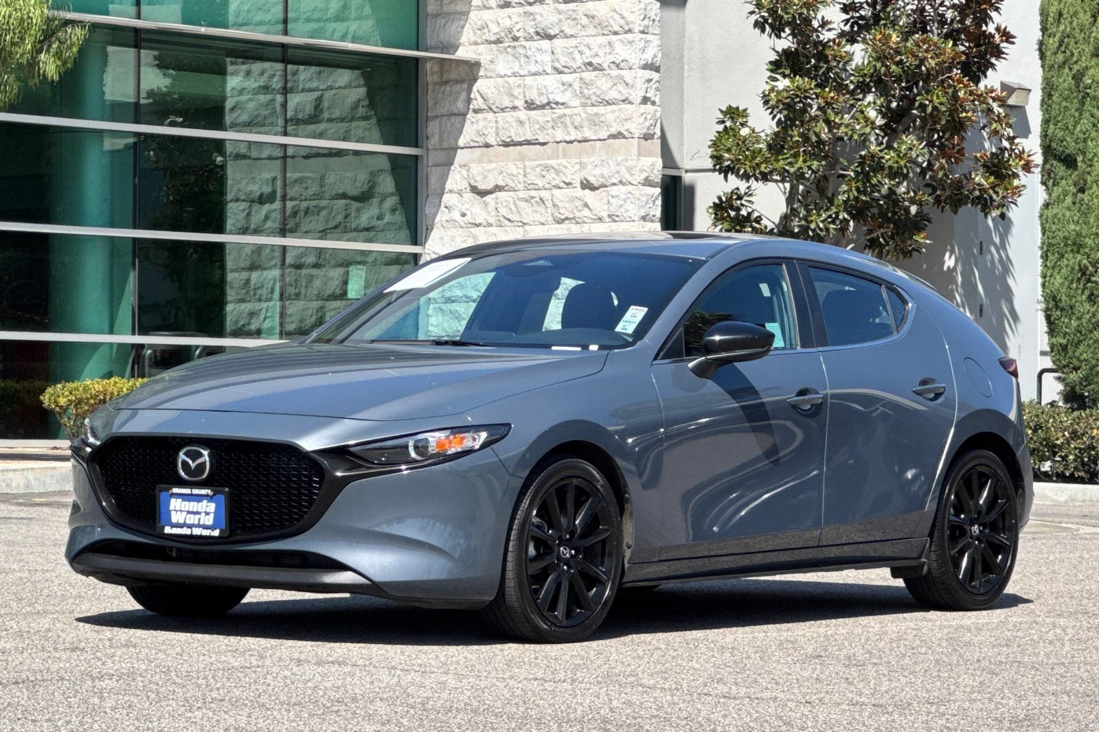 Used 2025 MAZDA MAZDA3 Carbon AWD/4WD image 8