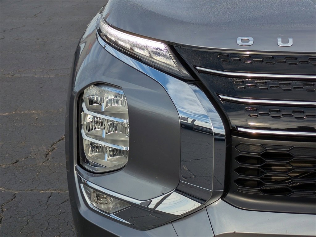 Used 2022 Mitsubishi Outlander SEL image 10