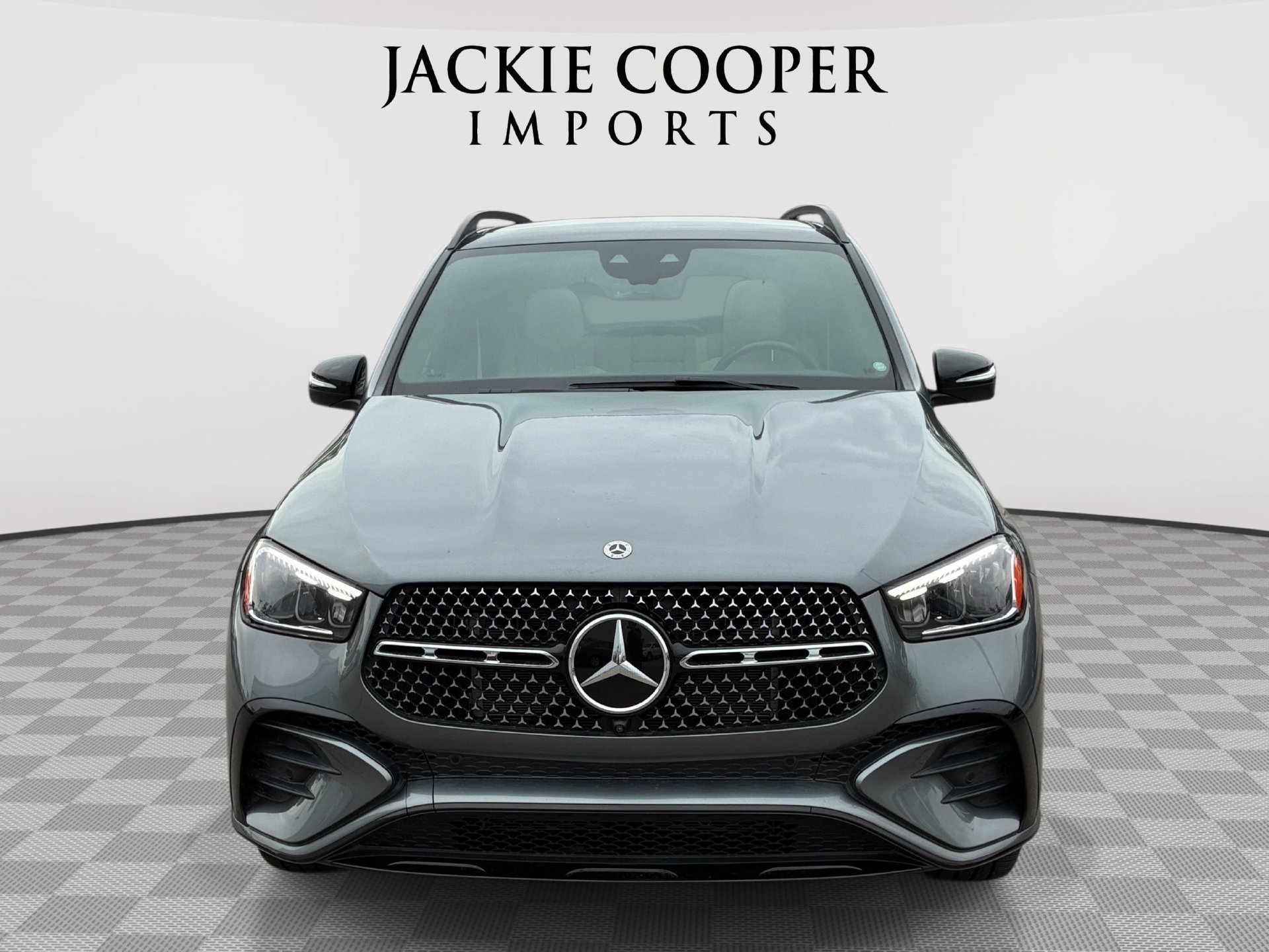 Certified 2025 Mercedes-Benz GLE 580 4MATIC image 2