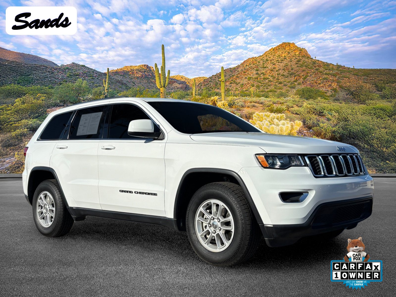 Used 2020 Jeep Grand Cherokee Laredo RWD image 1