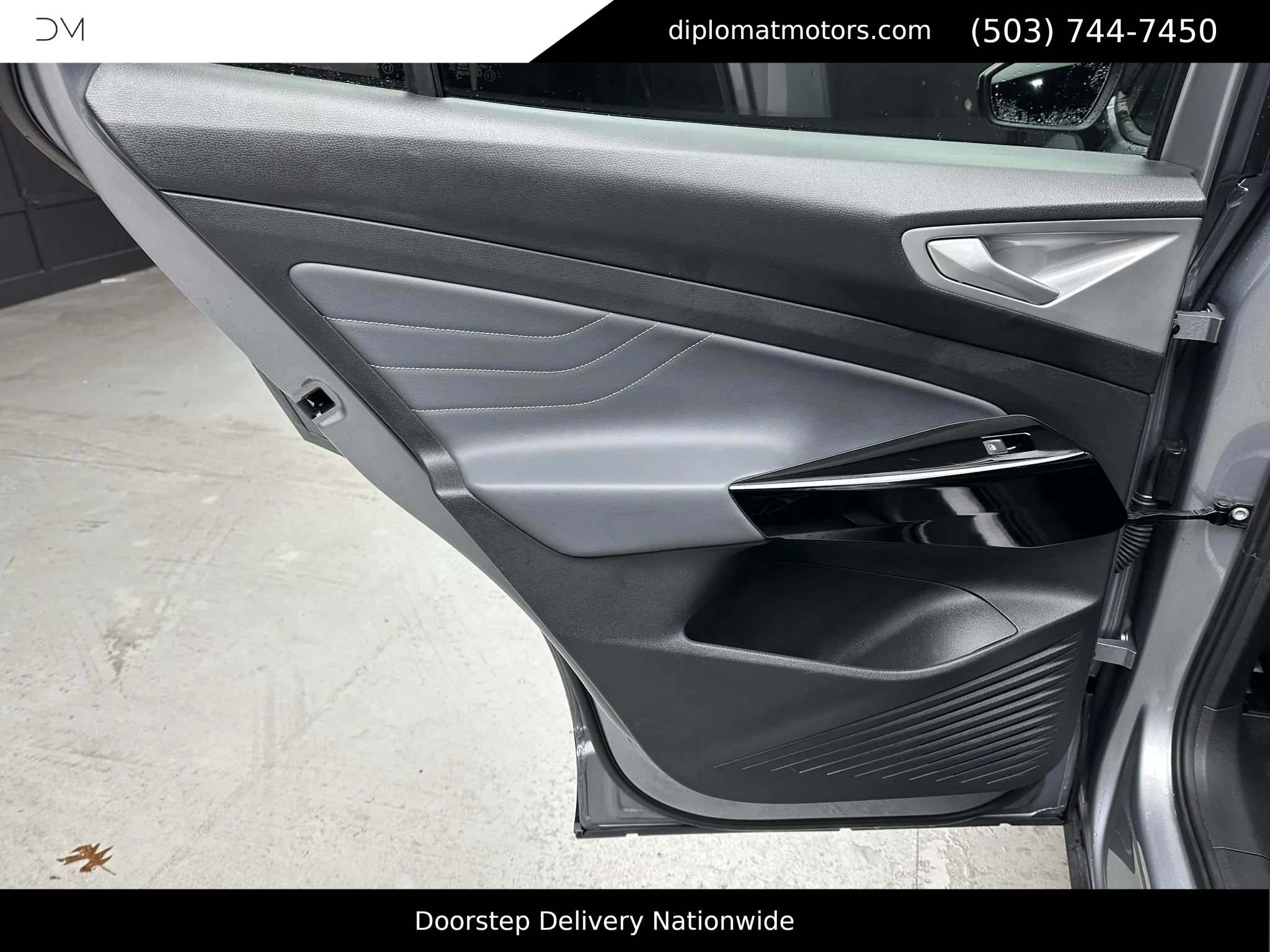 Used 2024 Volkswagen ID.4 Pro S image 27