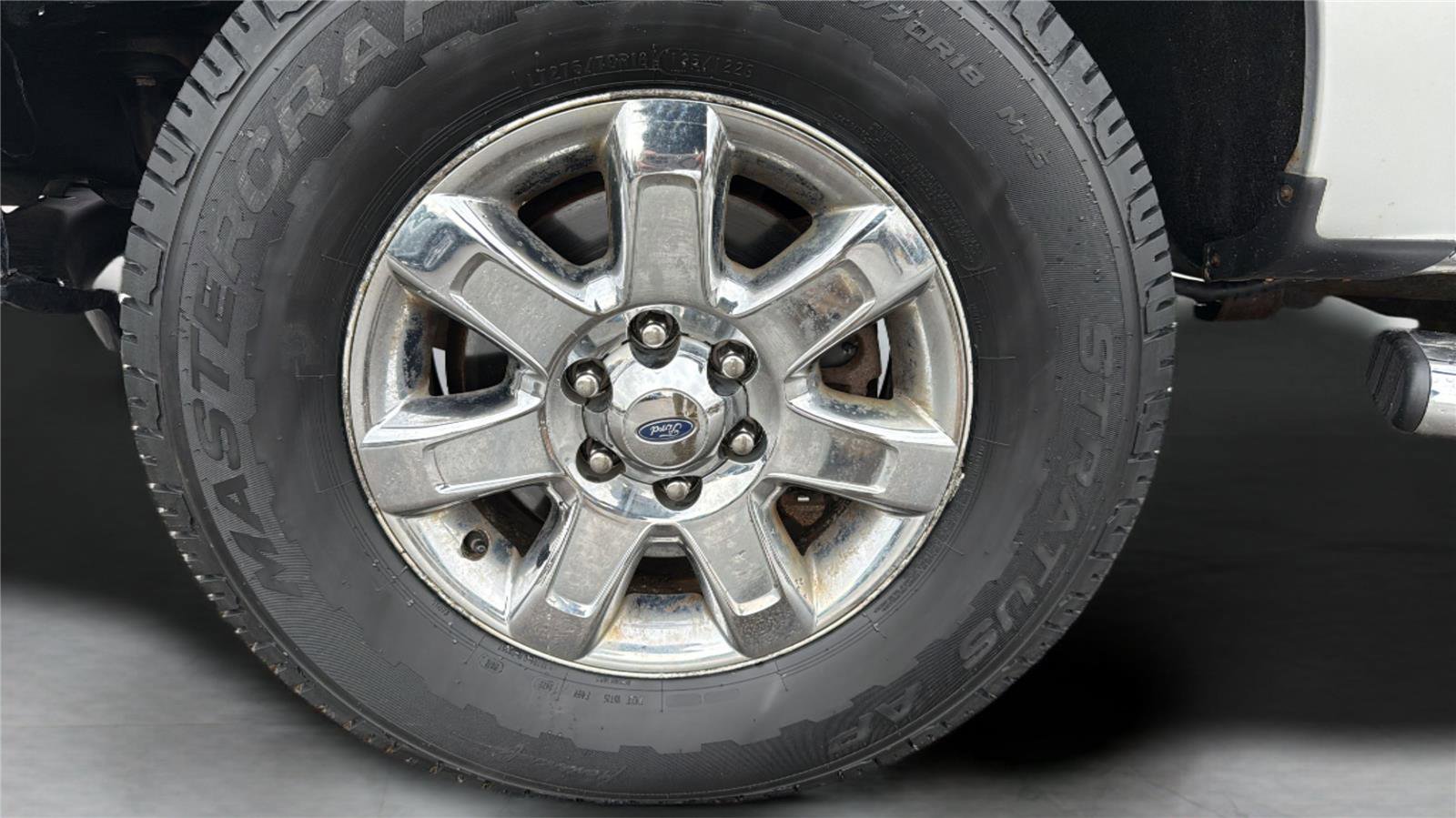 Used 2013 Ford F150 XLT w/ Luxury Equipment Group image 23