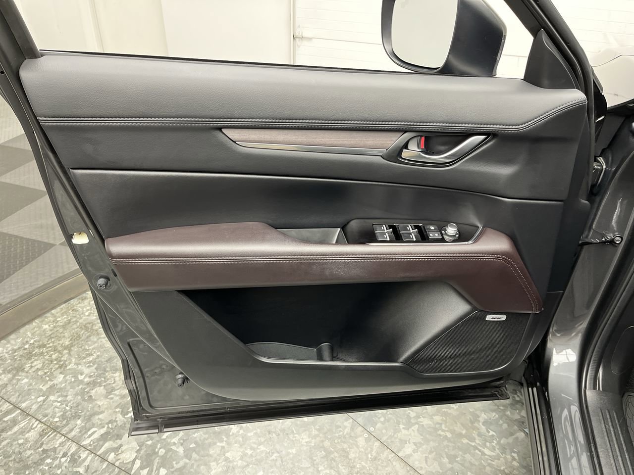 Certified 2023 MAZDA CX-5 Signature AWD/4WD image 8