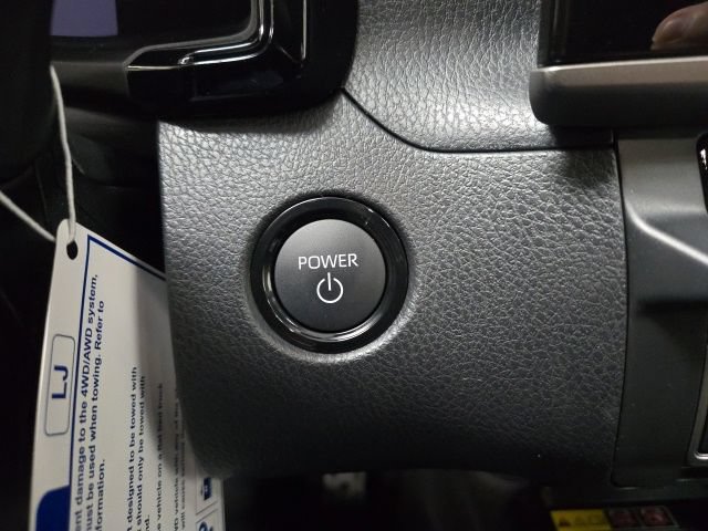 New 2026 Toyota Camry SE AWD/4WD image 28