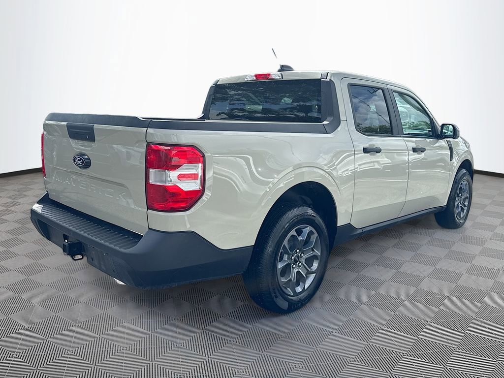 Used 2025 Ford Maverick XLT w/ Equipment Group 302A image 6