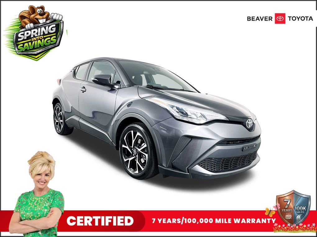 Used 2022 Toyota C-HR XLE image 1