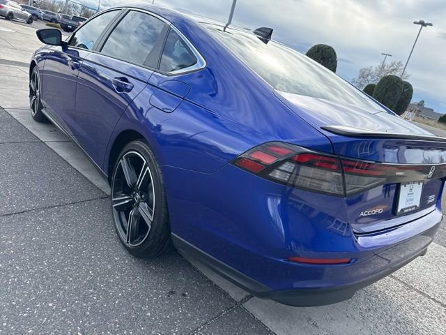 Used 2025 Honda Accord Sport image 9