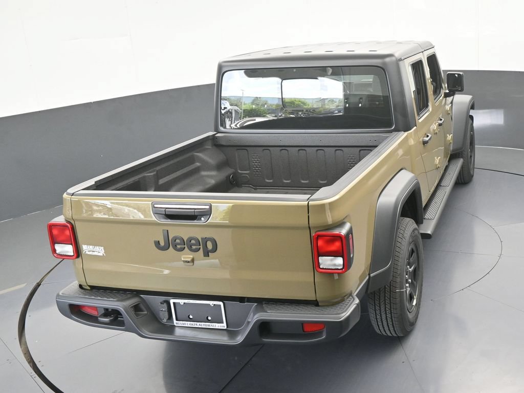 New 2026 Jeep Gladiator Sport AWD/4WD image 42