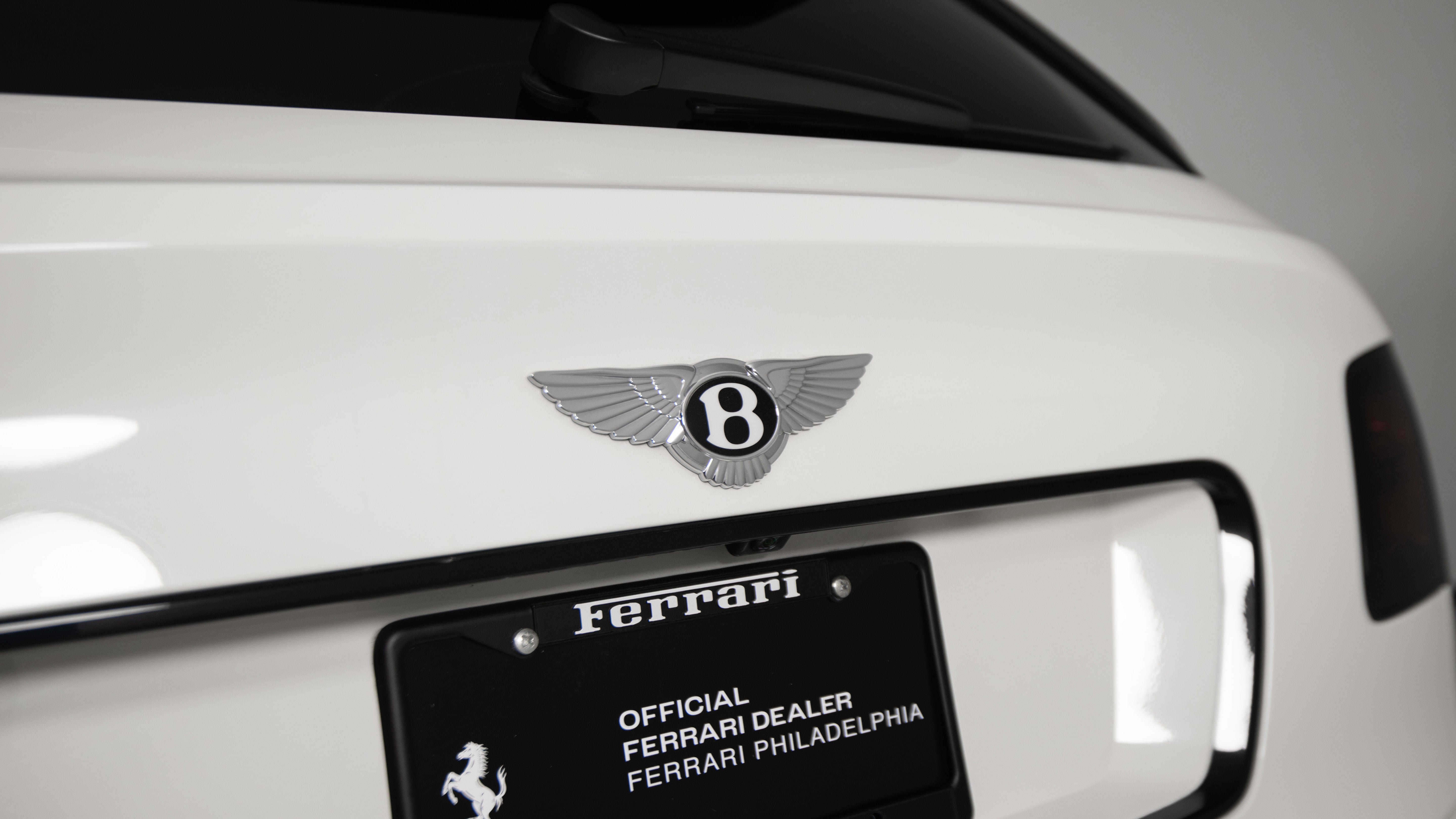 Used 2018 Bentley Bentayga image 31