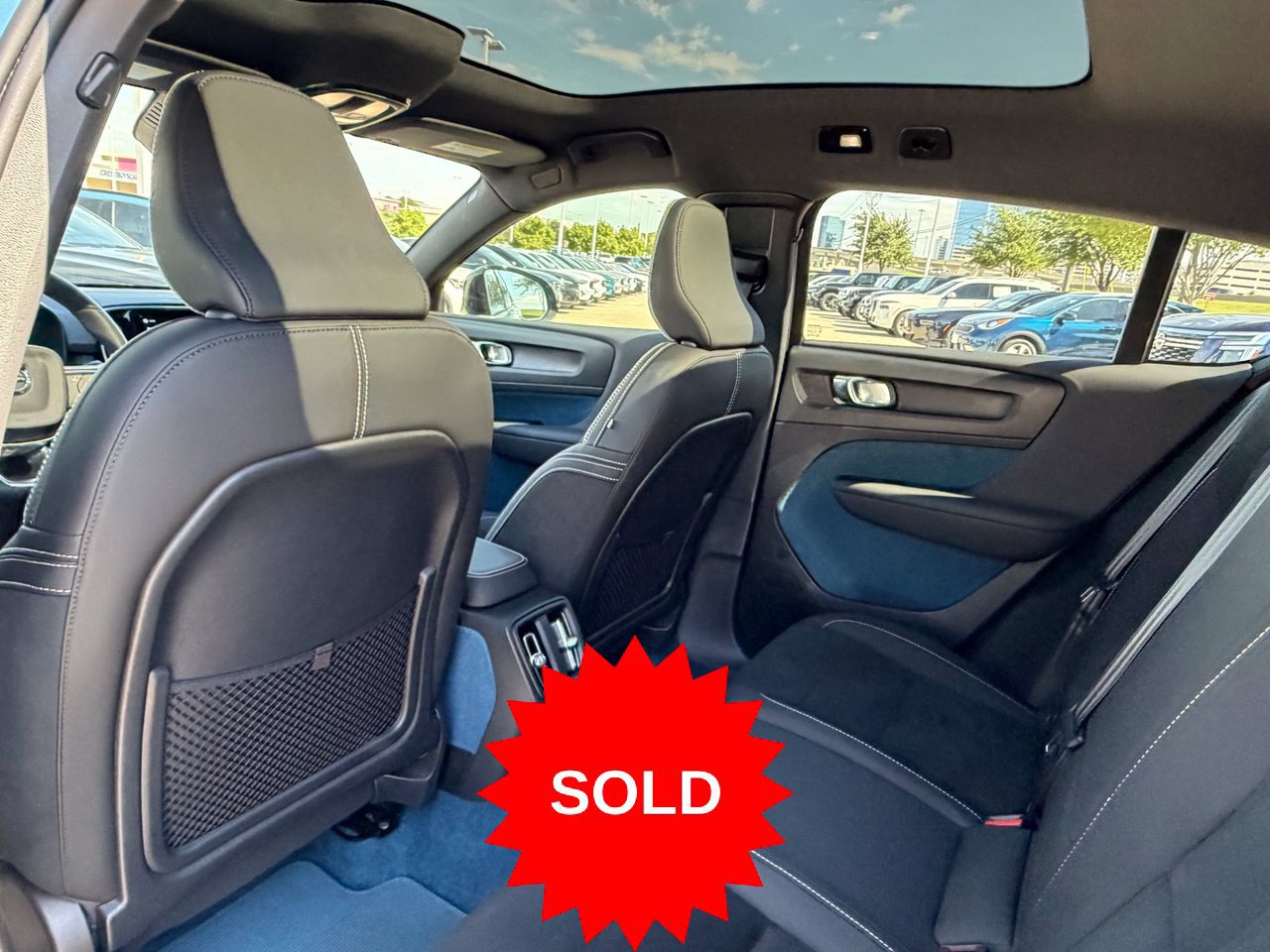 Certified 2023 Volvo C40 P8 Recharge Plus AWD/4WD image 35