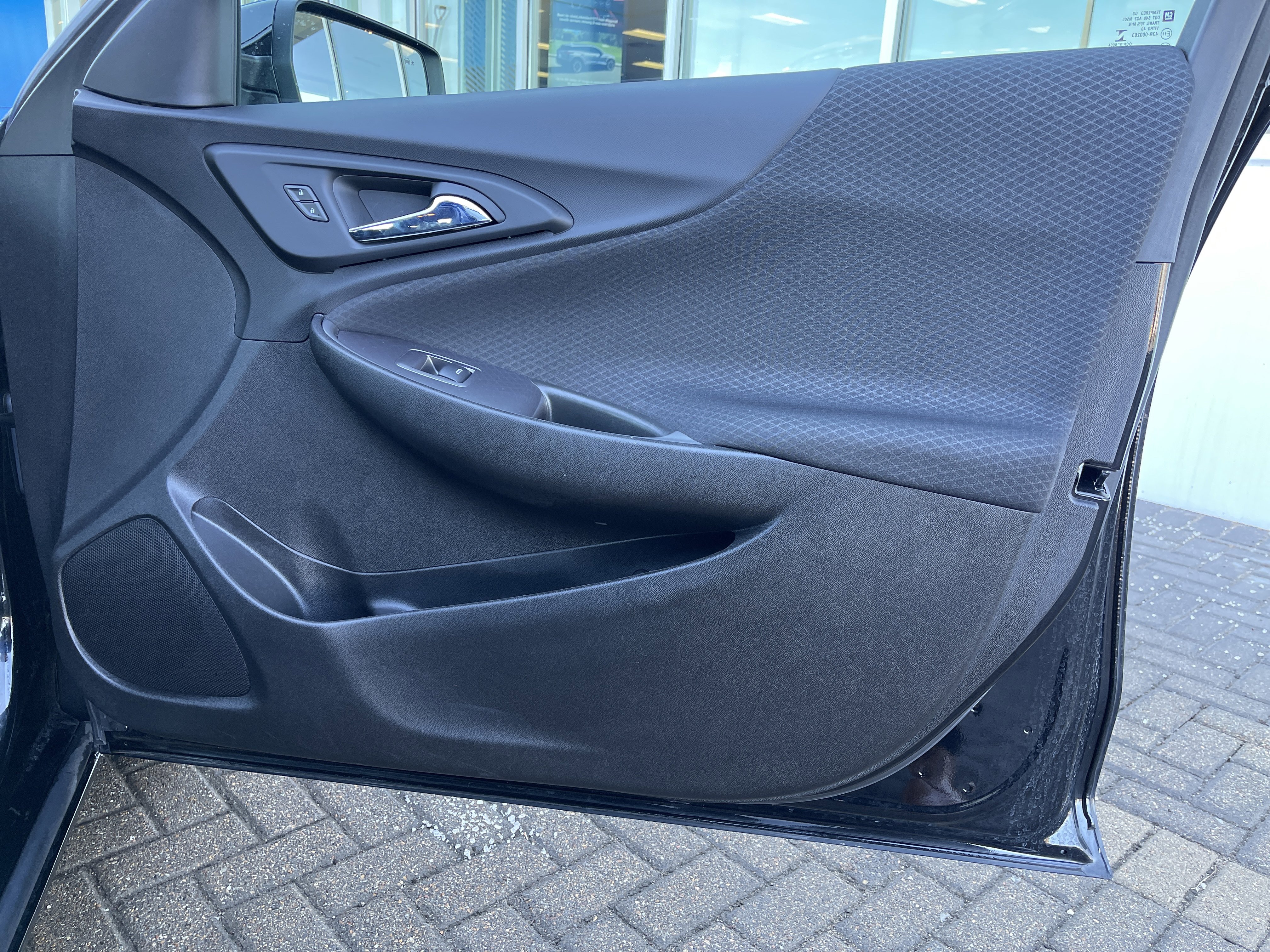 Used 2022 Chevrolet Malibu LT image 33