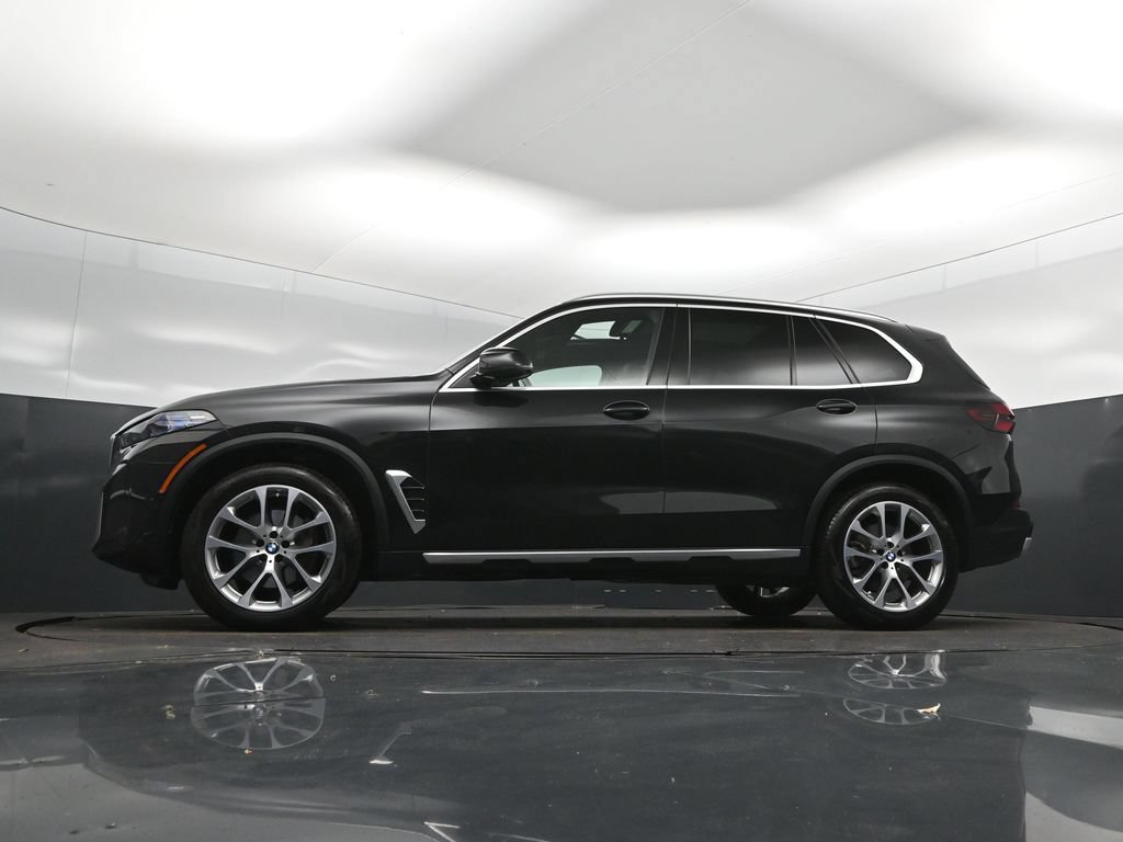 Used 2026 BMW X5 sDrive40i RWD image 41