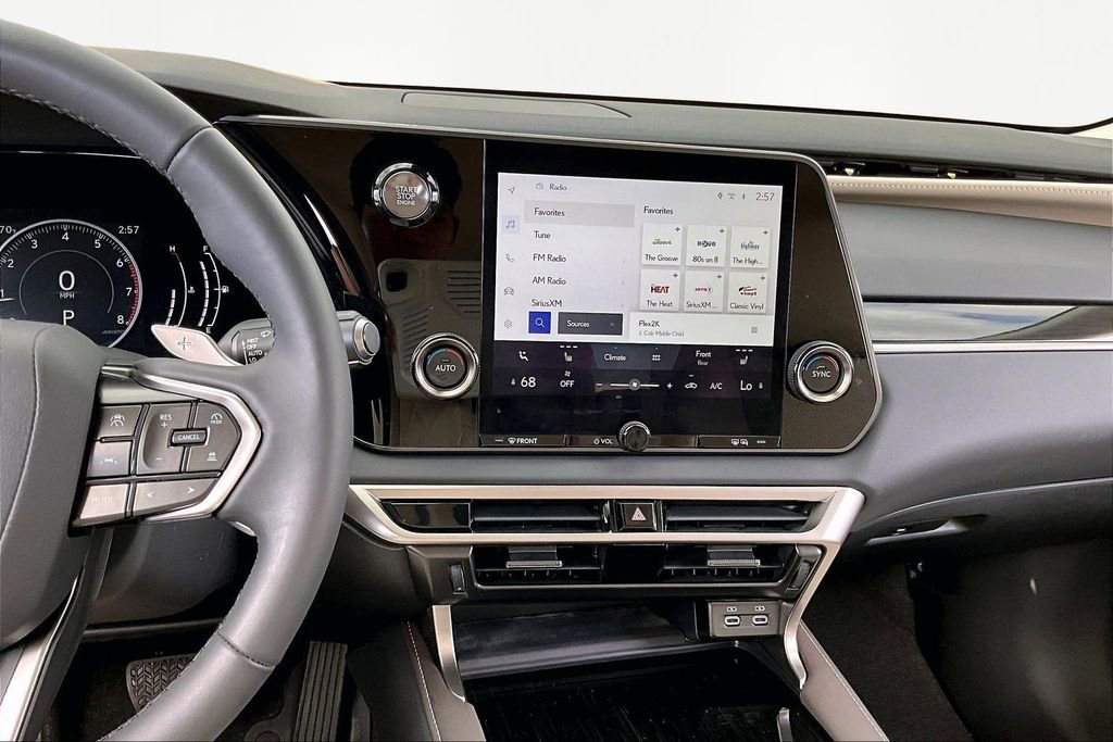 Used 2023 Lexus RX 350 FWD image 10