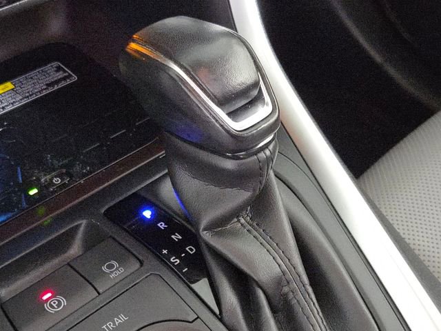 Used 2020 Toyota RAV4 Limited image 28