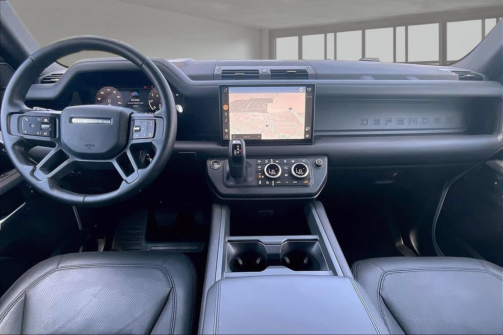 Certified 2025 Land Rover Defender 130 X-Dynamic SE AWD/4WD image 14