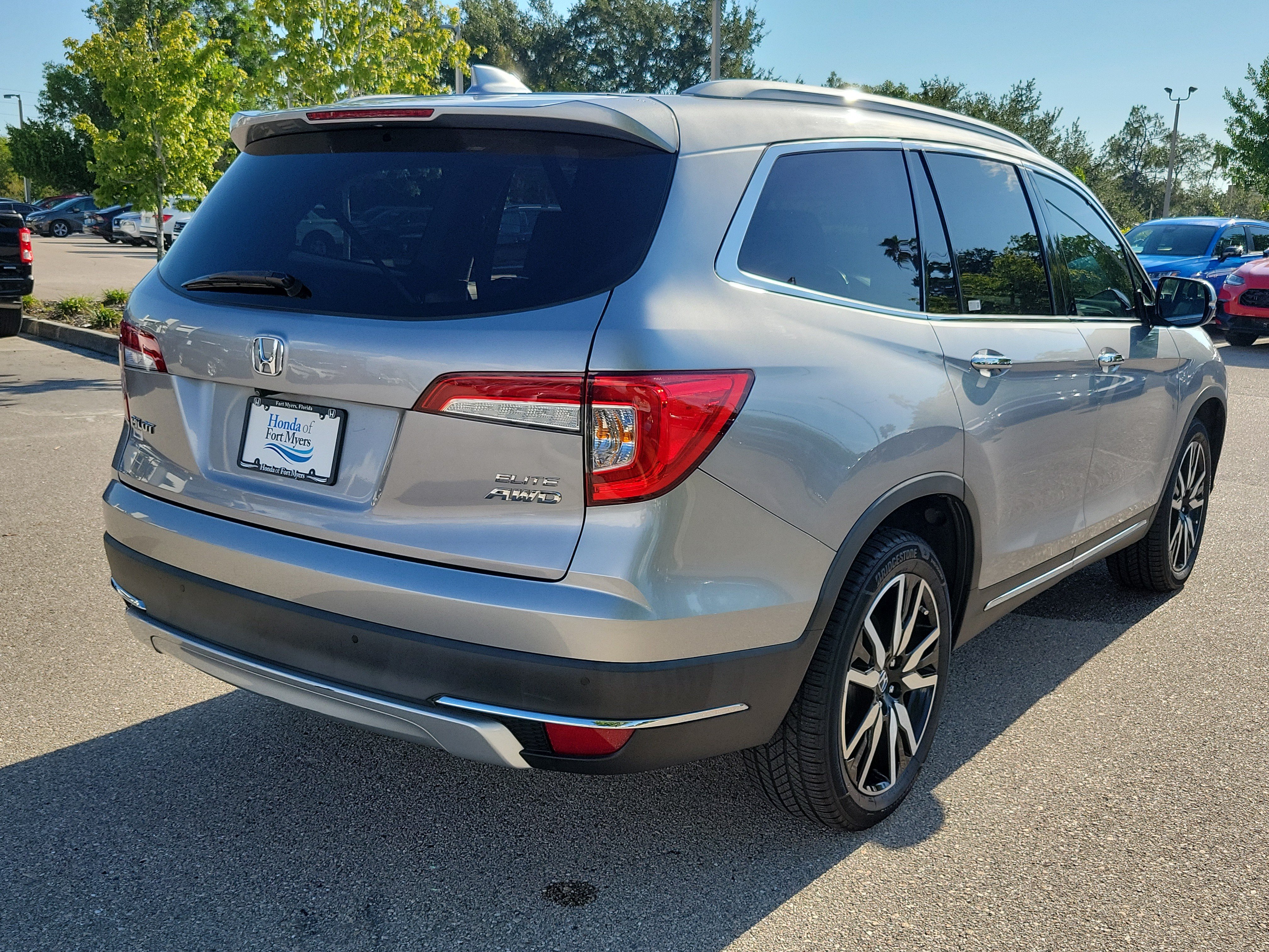 Used 2020 Honda Pilot Elite image 6