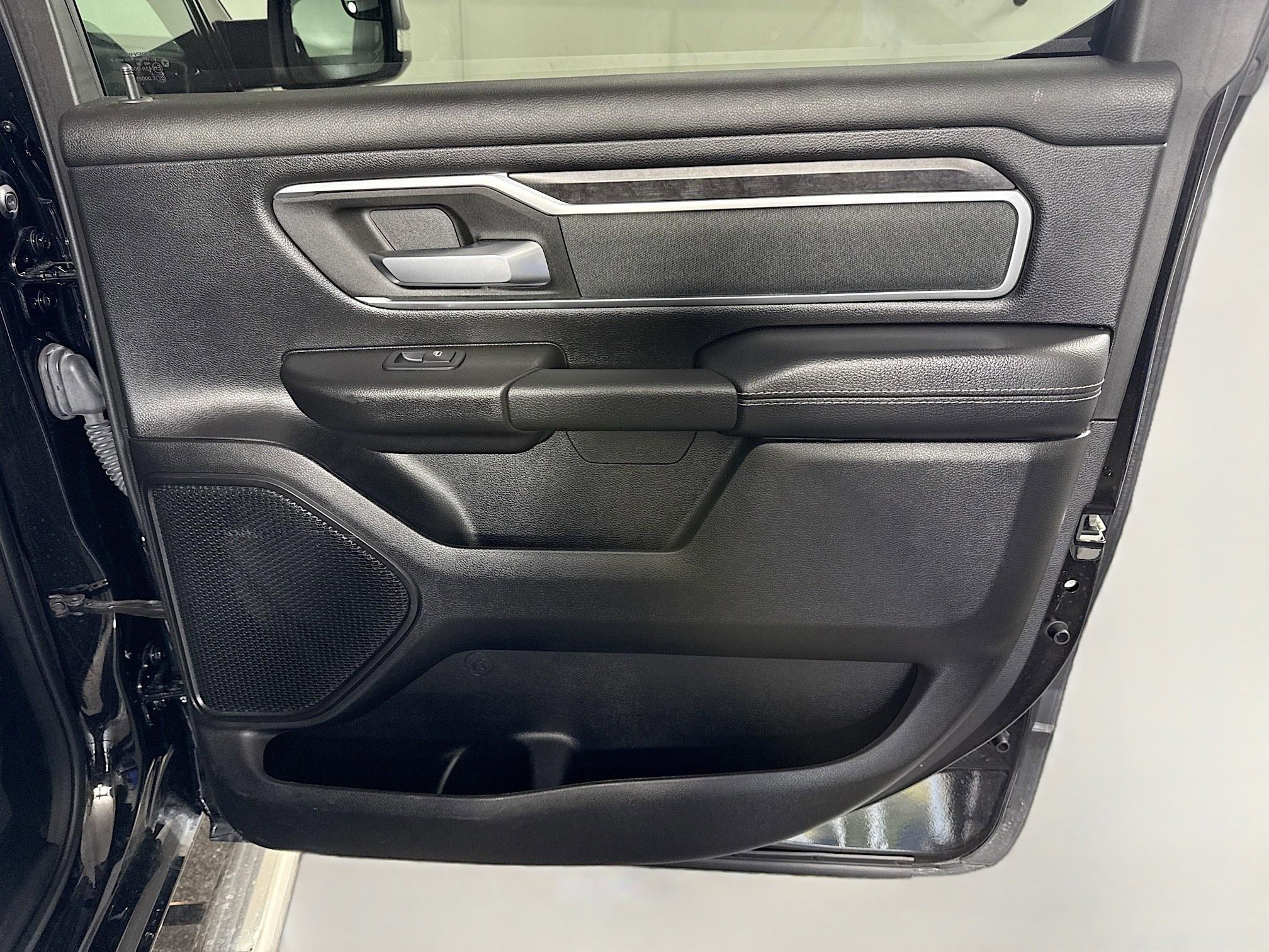 Used 2022 RAM 1500 Big Horn AWD/4WD image 28